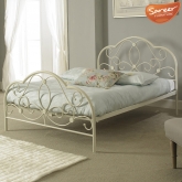 Sareer Alexis Bed